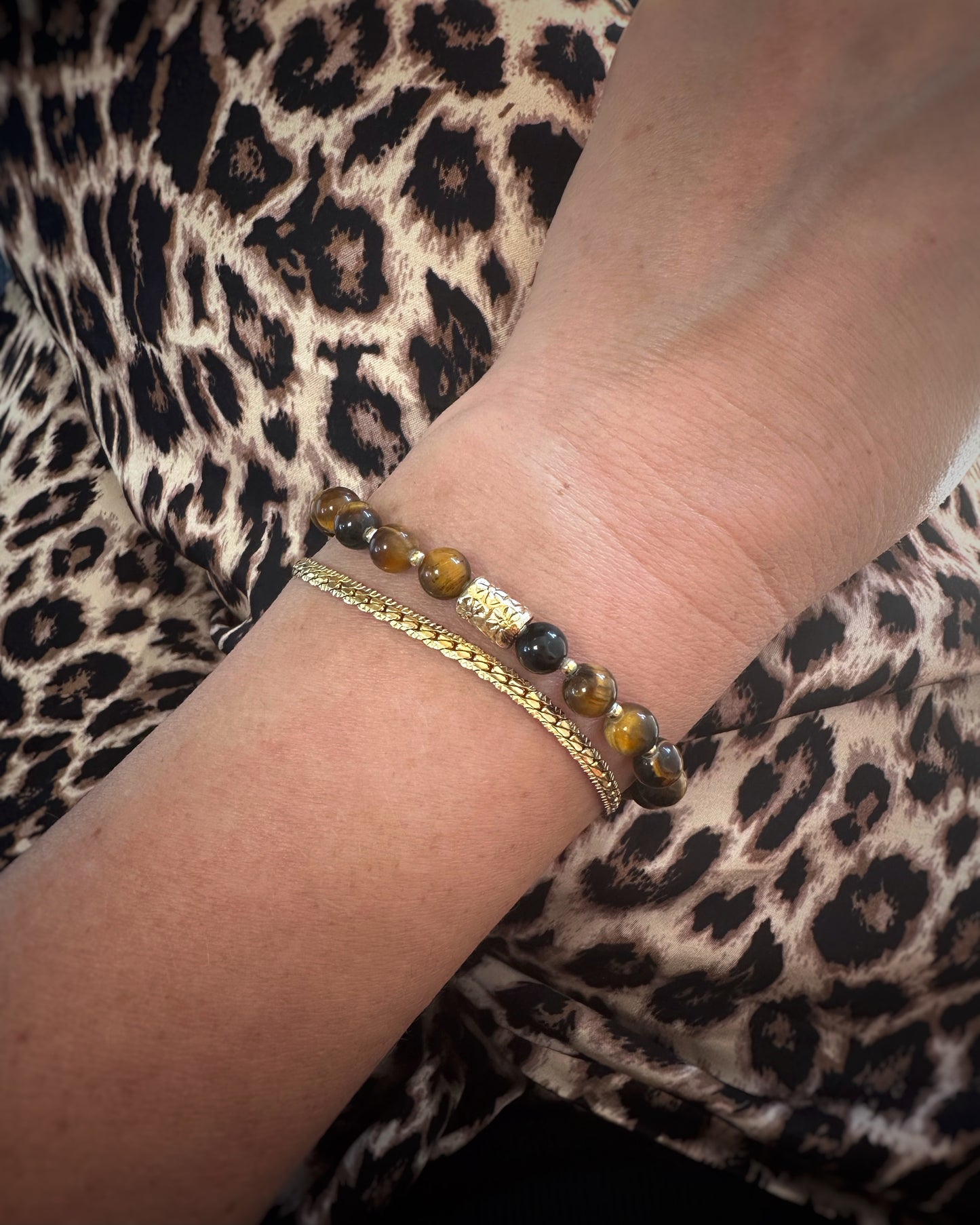 TIGER EYE bracelet