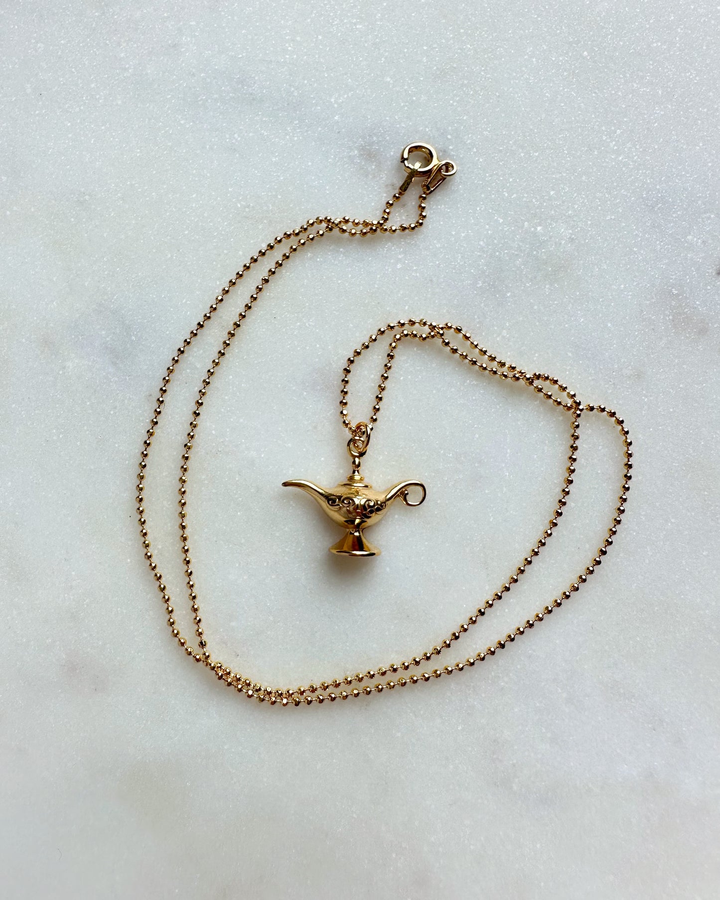 Aladdine’s lamp necklace