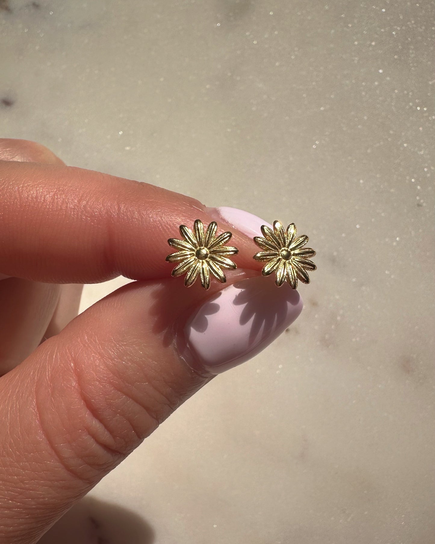 Daisy studs earrings