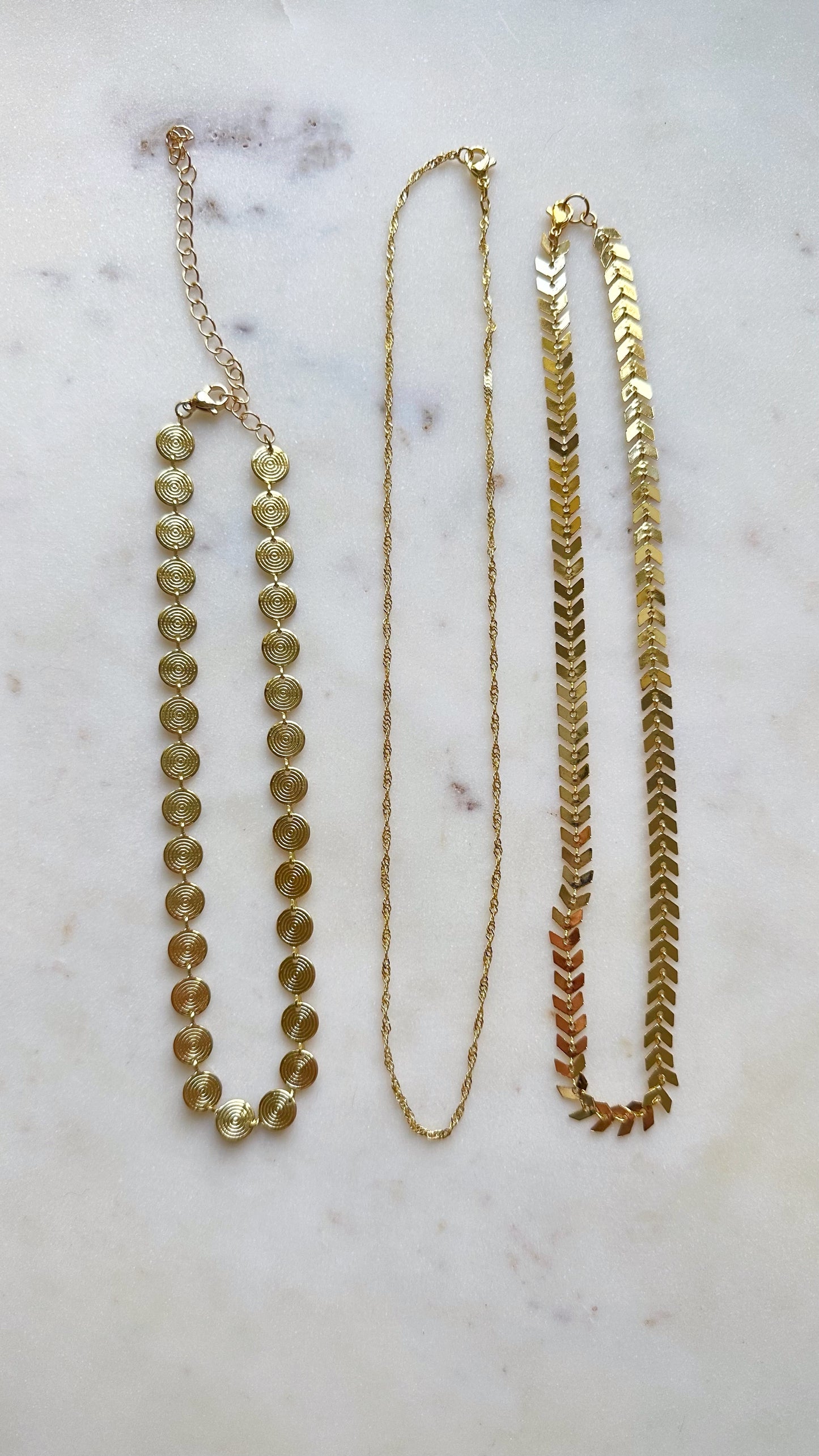 Golden Twist thin chain necklace