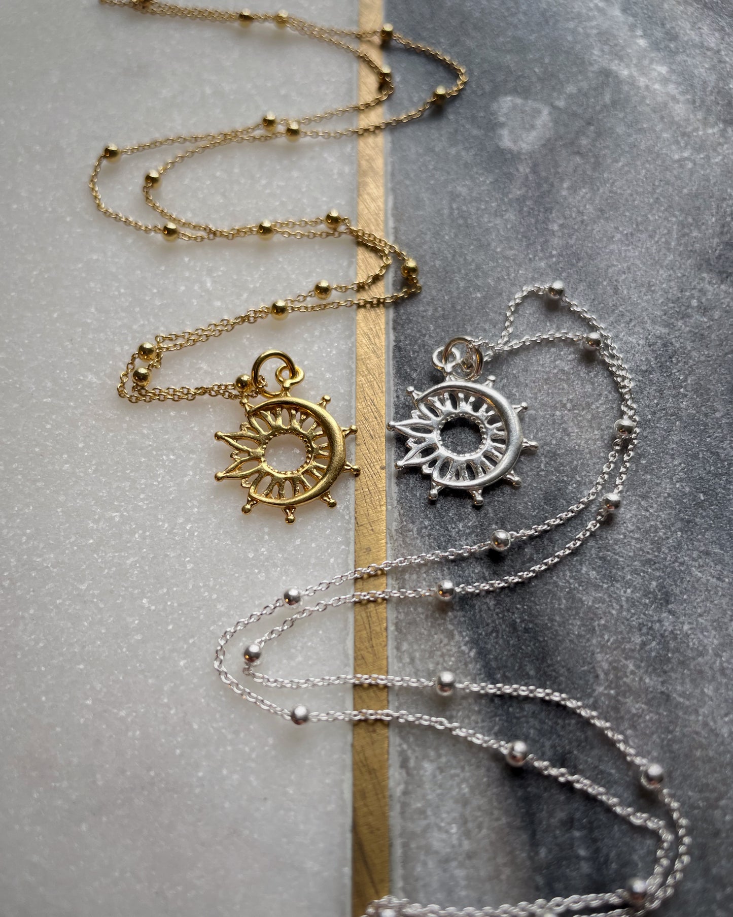 Day & Night necklace