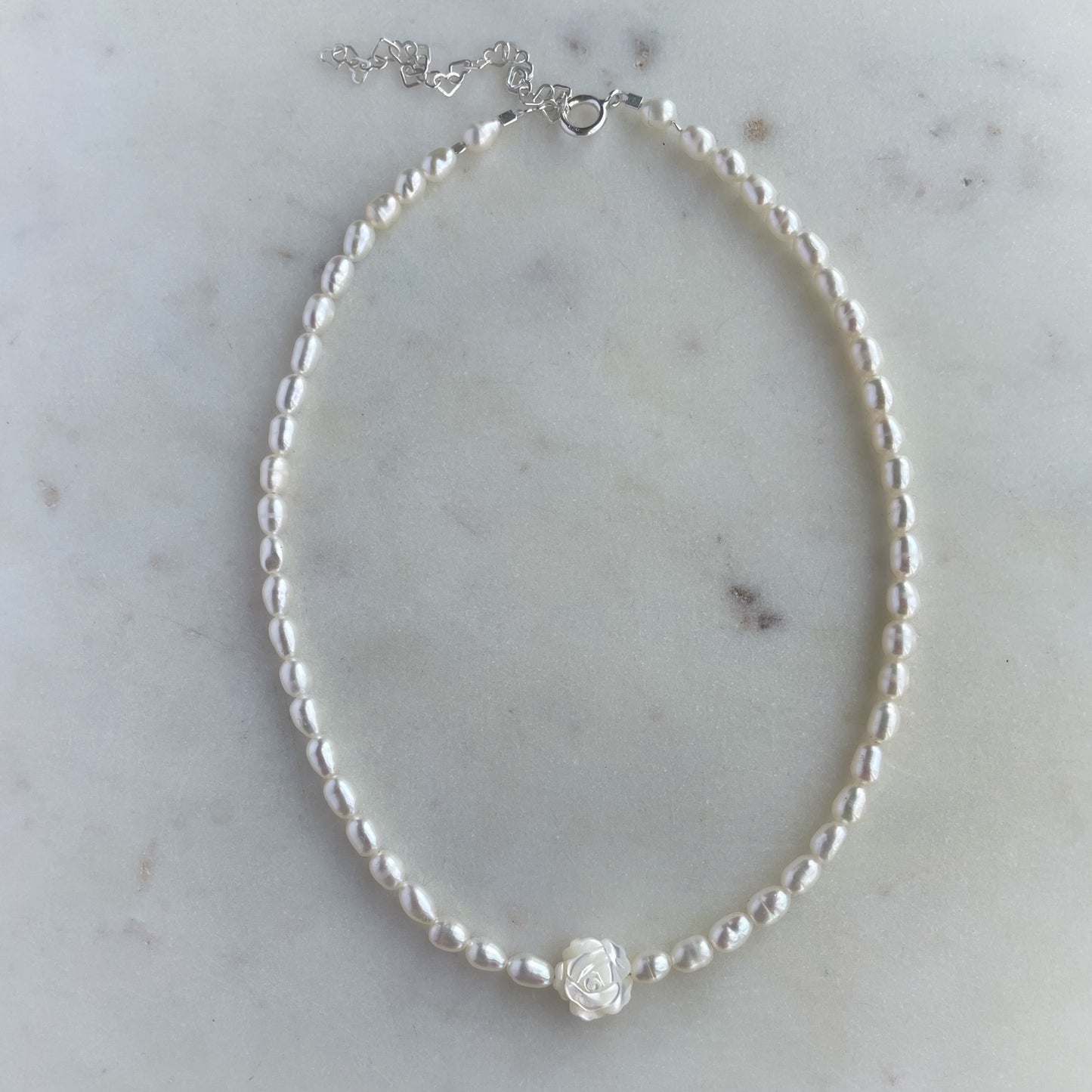 White Rose choker