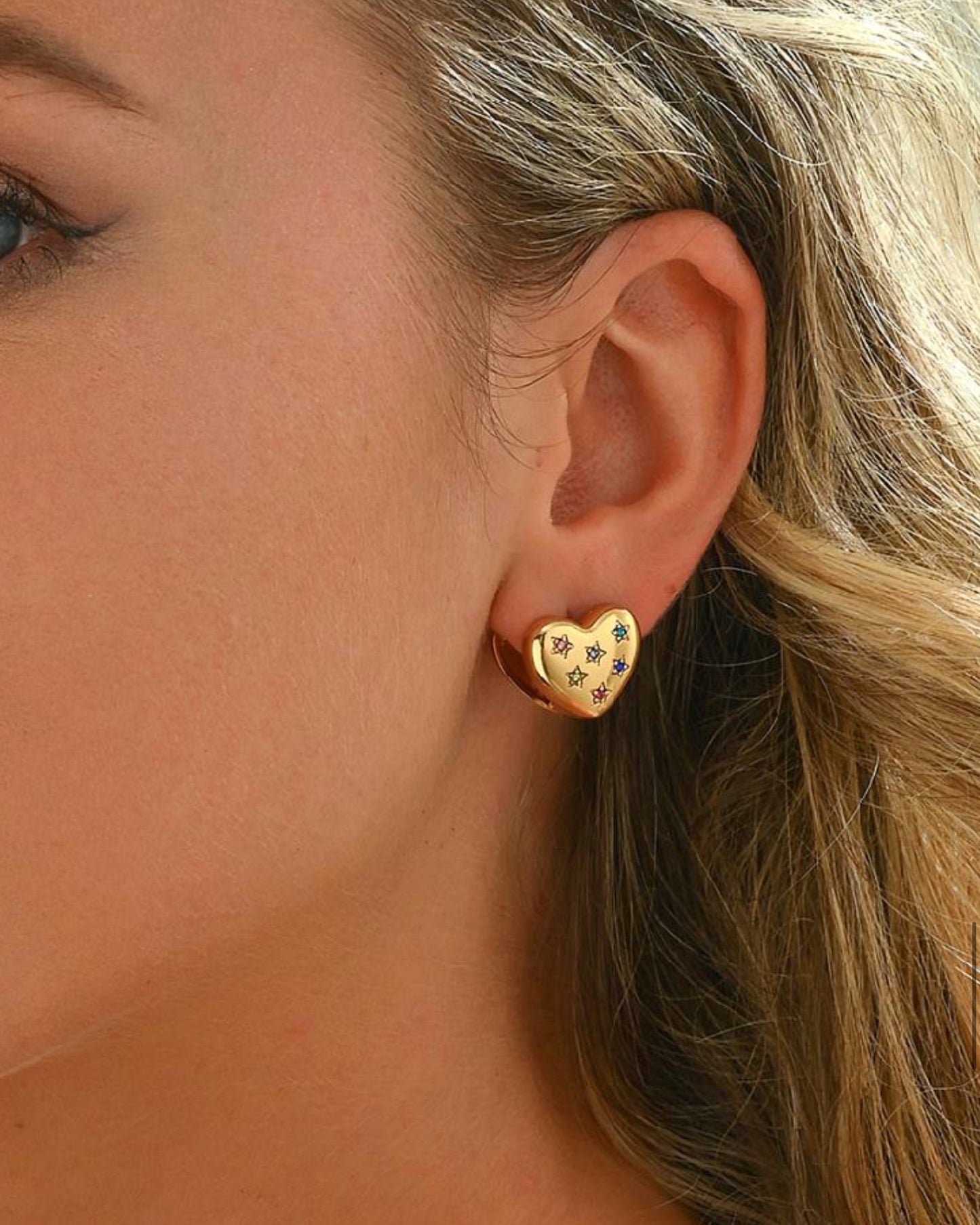 Heart hoop earrings with cubic zirconia