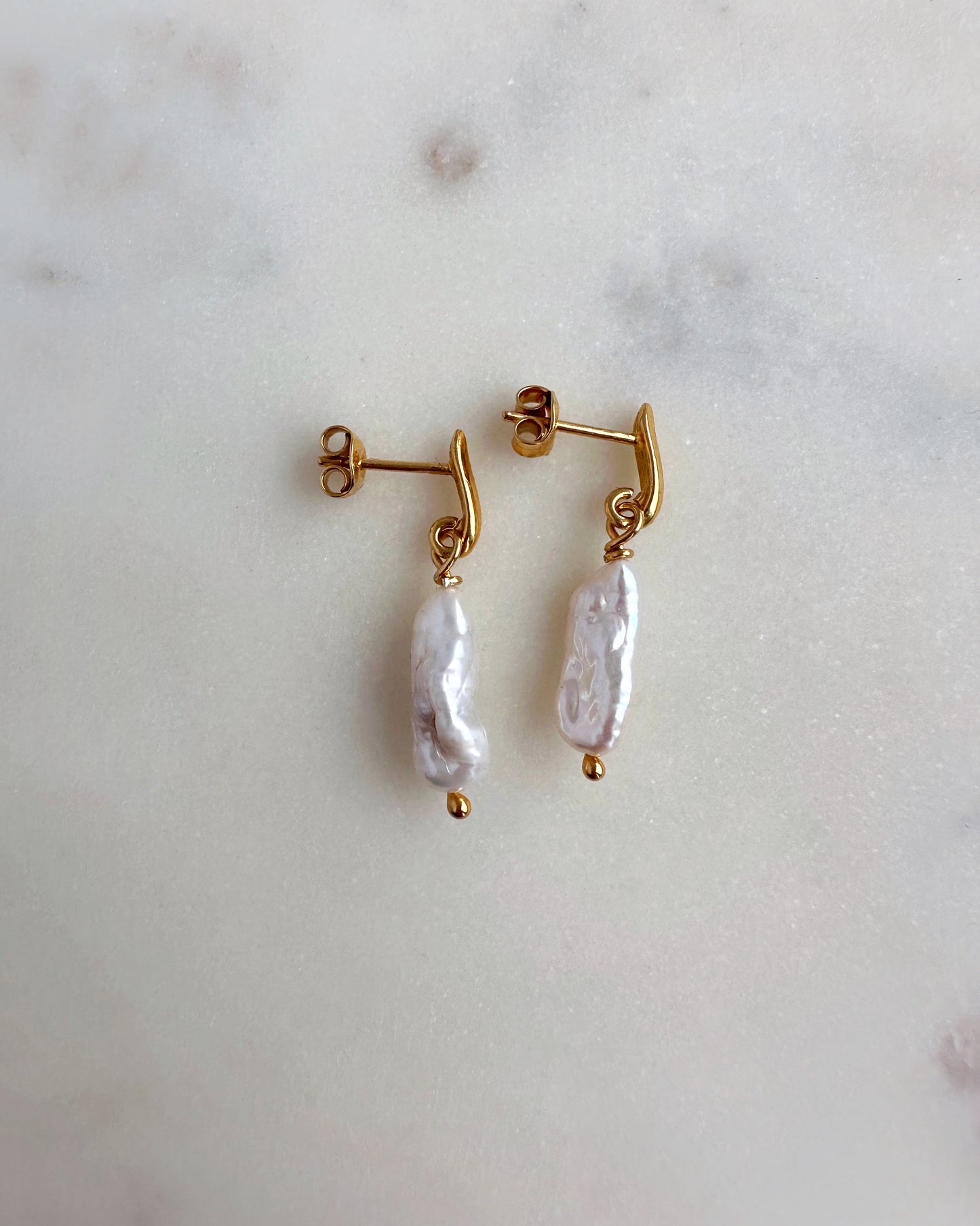 Pearl Stick earrings