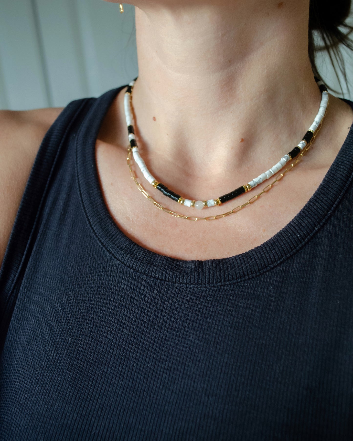 Monochrome necklace