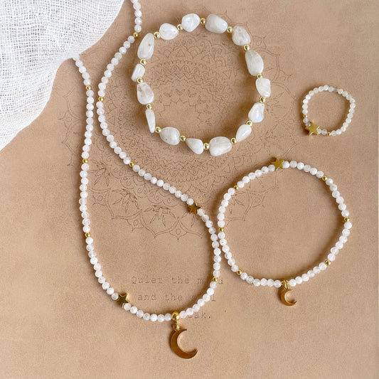 Moonstone choker necklace